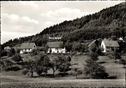 Ak Fornsbach Murrhardt in Württemberg, Kurpension und Café Haus Bergle, Außenansicht u. Umgebung