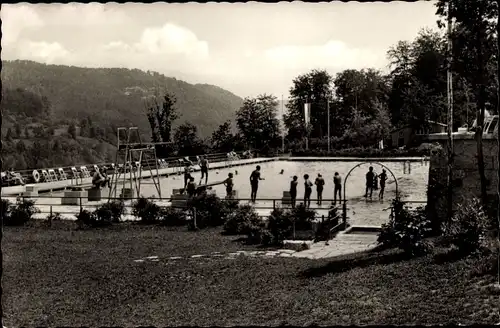 Ak Bad Urach in der Schwäbischen Alb, Freibad