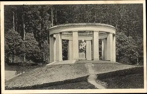 Ak Allerheiligen Oppenau im Schwarzwald, Denkmal für gefallene Angehörige des Schwarzwaldvereins