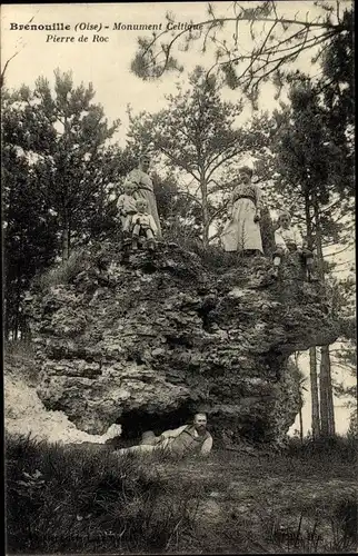 Ak Brenouille Oise, Monument Celtique, Pierre de Roc