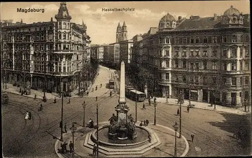 Ak Magdeburg an der Elbe, Hasselbachplatz mit Brunnen