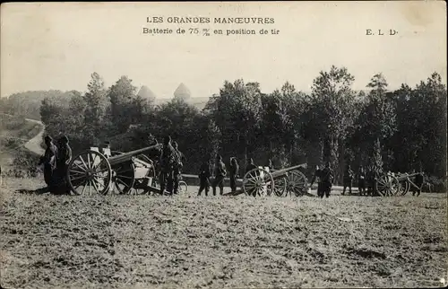 Ak Les Grandes Manoeuvres, Batterie de 75mm en position de tir, französische Geschütze