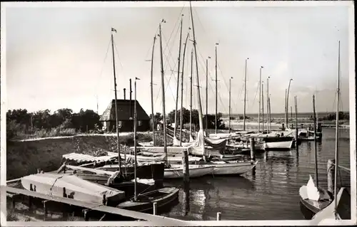 Foto Ak Ostseebad Niendorf Timmendorfer Strand, Yachthafen