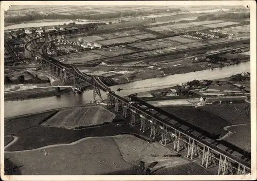 Ak Rendsburg in Schleswig Holstein, Hochbrücke, Luftbild