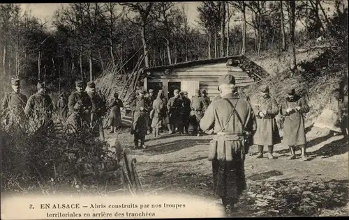 Ak Haut Rhin, Soldaten, Abris construits par nos troupes territoriales en arriere des tranchees