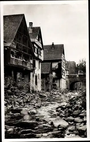 Ak Kaysersberg Elsass Haut Rhin, Vieilles maisons sur les bords de la Weiss