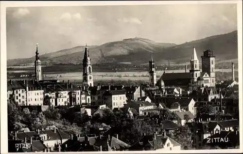 Ak Zittau in der Oberlausitz, Blick auf Stadt und Kirchen