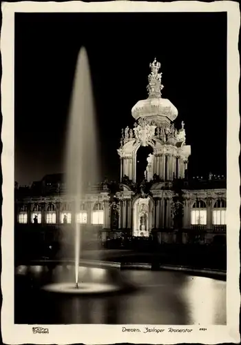 Ak Dresden, Zwinger, Kronentor, Nachtbeleuchtung
