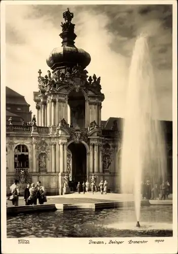 Ak Dresden, Zwinger, Kronentor