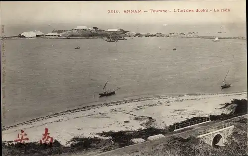 Ak Da Nang Tourane Vietnam, L'Ilot des docks, La rade