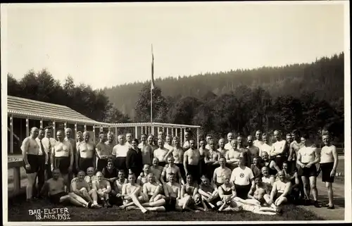 Foto Ak Bad Elster im Vogtland, Gruppenaufnahme von Sportlern 1932