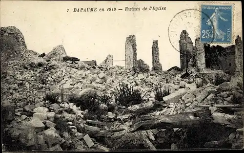 Ak Bapaume Pas de Calais, Ruines de l'Eglise en 1919
