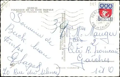 Ak Folklore de la Cote d'opale, Pêcheur réparant son filet, Matrose, Fischernetz