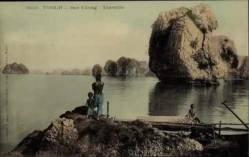 Ak Baie d'Along Tonkin Vietnam, Ensemble