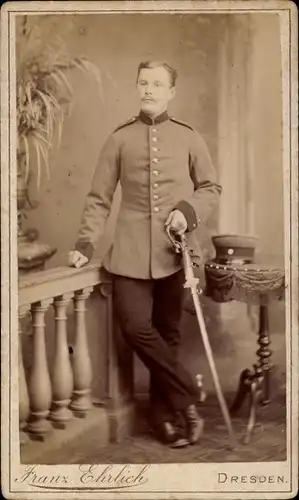 CdV Deutscher Soldat in Uniform, Portrait
