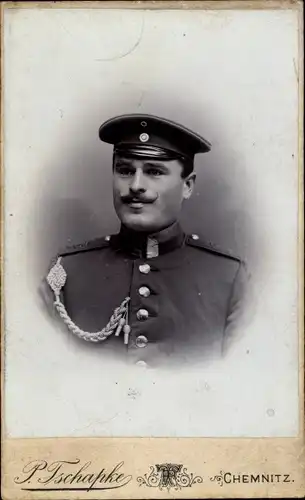 CdV Deutscher Soldat in Uniform, Schützenschnur, Portrait