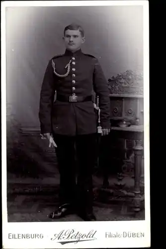CdV Deutscher Soldat in Uniform, Schützenschnur, Portrait