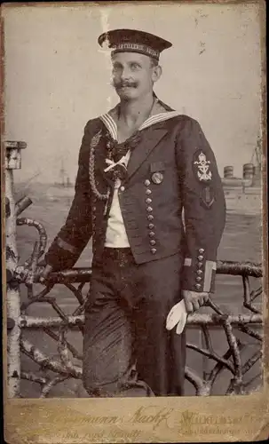 CdV Deutscher Seemann in Uniform, Marine Artillerie, Portrait