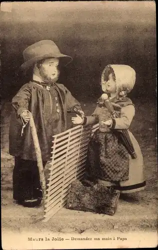 Ak Maurs la Jolie, Demandez ma main a Papa, zwei Puppen