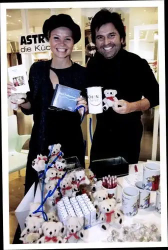 Ak Sänger Thomas Anders und Schauspielerin Annette Frier, Portrait, Autogramm