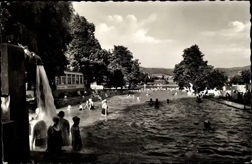 Ak Niederbreisig Bad Breisig am Rhein, Thermal-Schwimmbad