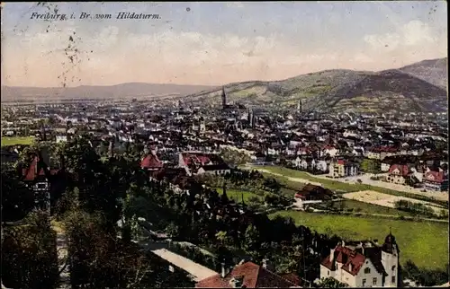 Ak Freiburg im Breisgau, Gesamtansicht vom Hildaturm aus gesehen
