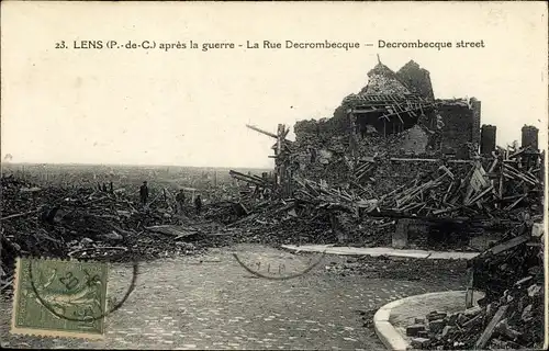 Ak Lens Pas de Calais, La Rue Decrombecque aprés la guerre