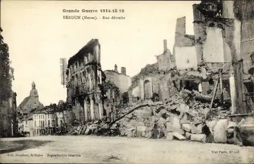 Ak Verdun Meuse, La Rue détruite, Grande Guerre 1914-15 16, Straßenpartie