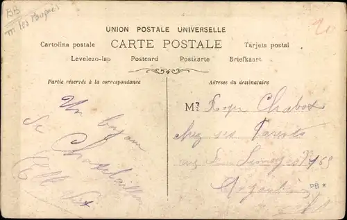 Ak Mädchen mit Puppe im Arm