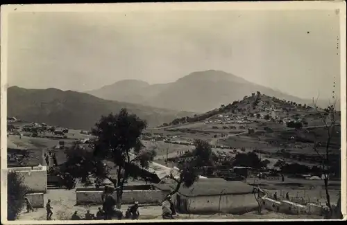 Foto Ak Marokko, L'ensemble des 13CP, Ortsansicht, Anwohner