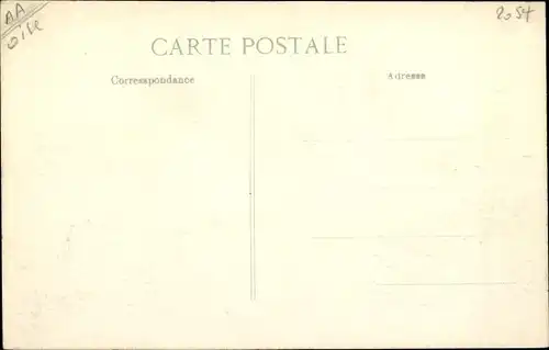 Ak Senlis Oise, Maisons incendiés par les Allemands