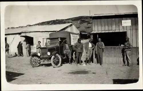 Foto Ak Marokko, L'Ensemble des 13 CP, Männer, LKW