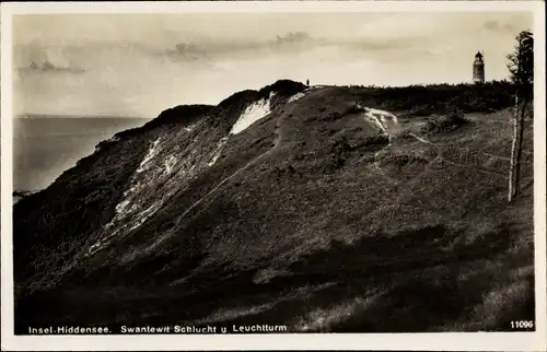 Ak Insel Hiddensee in der Ostsee, Swantewit Schlucht, Leuchtturm