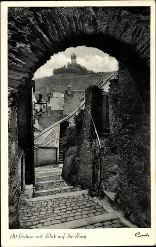 Ak Cochem an der Mosel, Alt-Cochem mit Blick auf die Burg