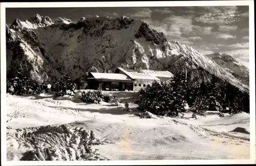 Foto Ak Mittenwald in Oberbayern, Korbinianhütte, Winter