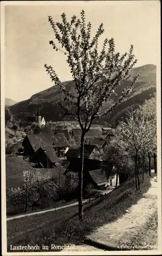 Ak Lautenbach im Renchtal Schwarzwald, Teilansicht mit Kirche