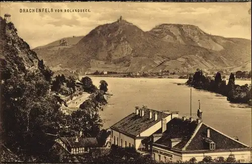 Ak Königswinter am Rhein, Drachenfels von Rolandseck aus gesehen