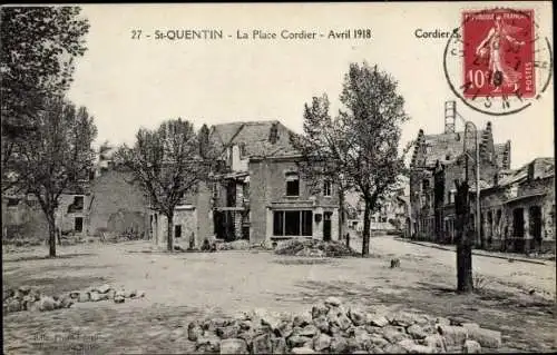 Ak Saint Quentin Aisne, La Place Cordier 1918, Kriegszerstörung 1. WK