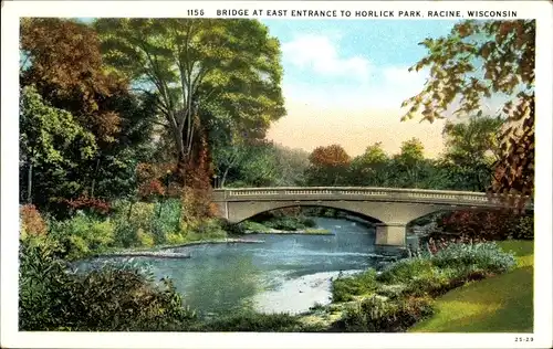 Ak Racine Wisconsin USA, Bridge at East Entrance to Horlick Park