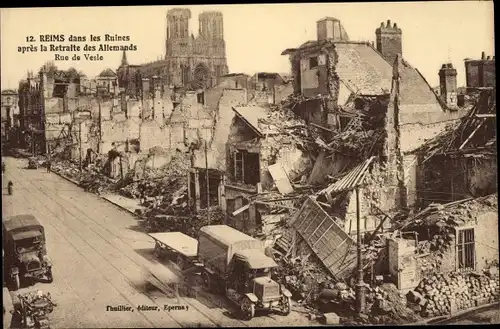 Ak Reims Marne, Rue de Vesle, Kriegszerstörung 1. WK