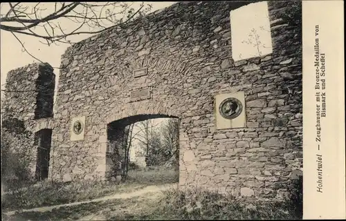 Ak Singen Hohentwiel Baden Württemberg, Zeughaustor m. Bronze-Medaillon v. Bismarck u. Scheffel