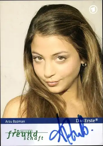 Ak Schauspielerin Arzu Bazman, Portrait, Autogramm, In aller Freundschaft, ARD, MDR