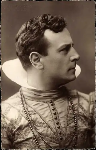 Foto Ak Opernsänger, Portrait im Kostüm