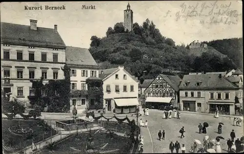 Ak Bad Berneck im Fichtelgebirge Bayern, Blick auf den Marktplatz