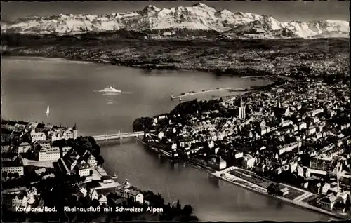 Ak Konstanz am Bodensee, Rheinausfluß mit Schweizer Alpen