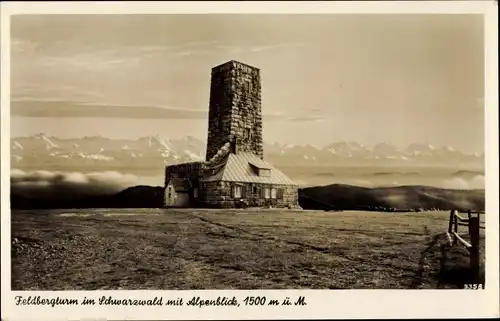 Ak Feldberg im Schwarzwald, Feldbergturm mit Alpenblick