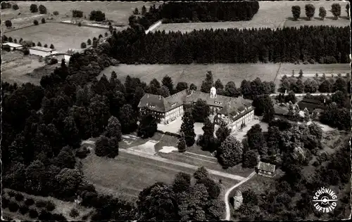 Ak Holzminden an der Weser, Landschulheim, Unterhaus, Fliegeraufnahme