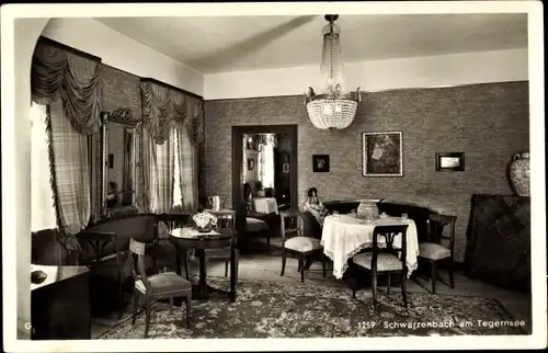 Ak Schwärzenbach Gmund am Tegernsee Oberbayern, Originelle Gaststätte, Innenansicht
