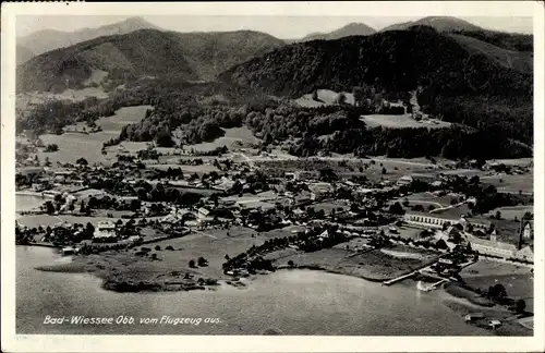 Ak Bad Wiessee in Oberbayern, Gesamtansicht, Fliegeraufnahme