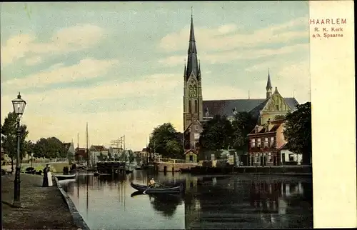 Ak Haarlem Nordholland Niederlande, R. K. Kerk a/h Spaarne